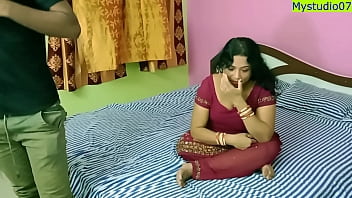 Desi housewife Satisfaction: Unhappy with small penis lover!